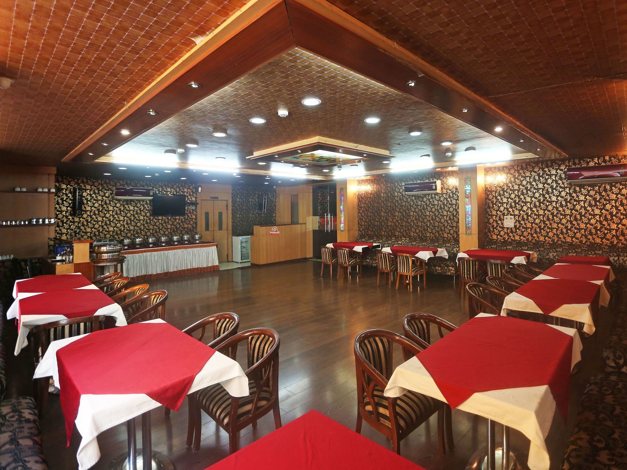 Hotel Palazzo Di Lara Ghaziabad Εξωτερικό φωτογραφία